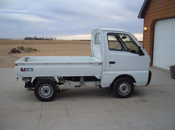 photo of 98 Suzuki Carry